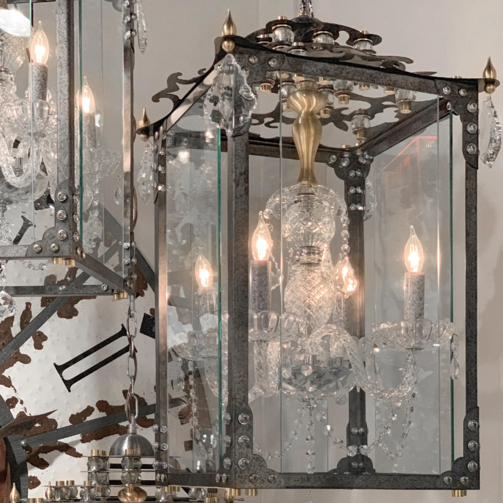 Nick Alain/Vanderpump Alain Vanderpump Chandelier Black