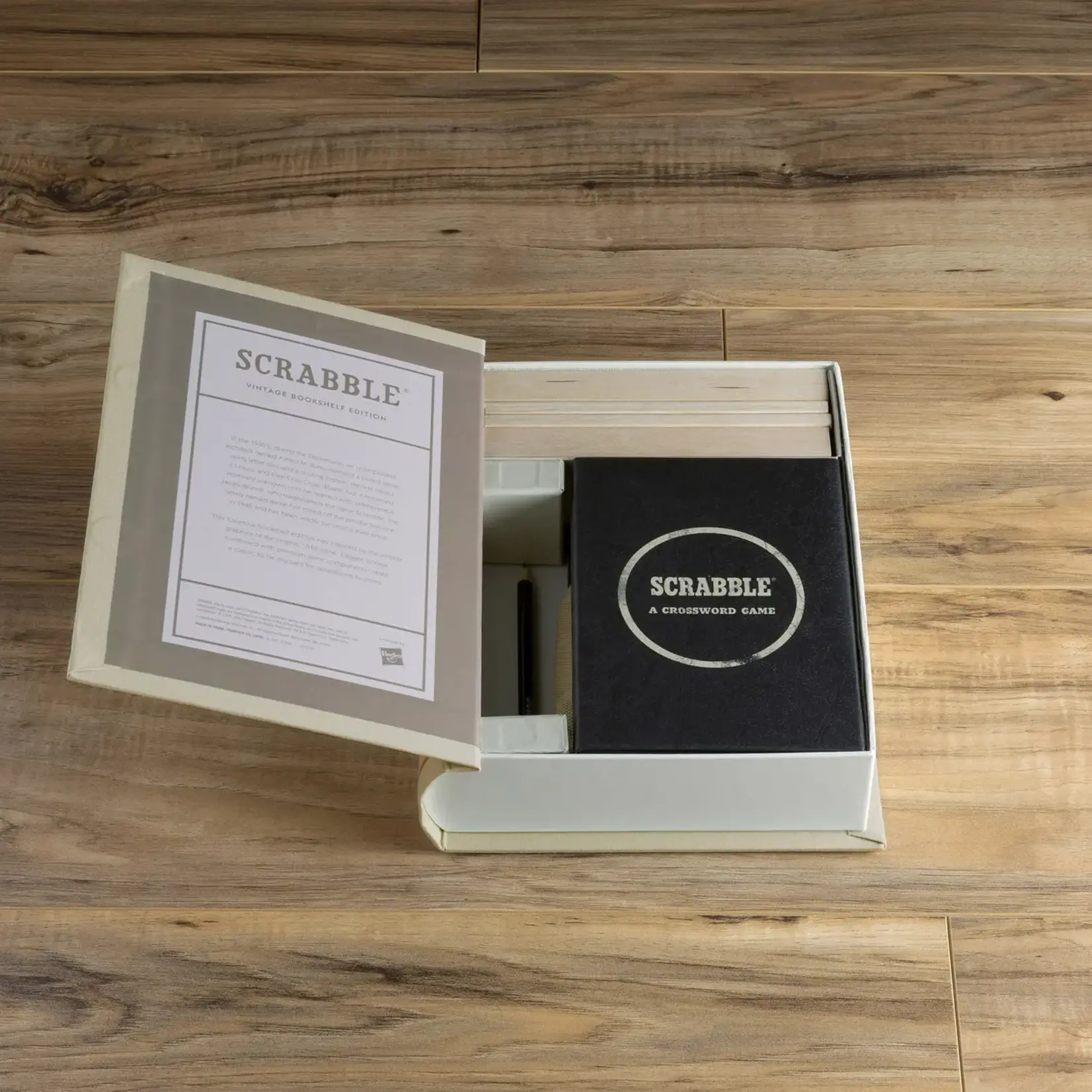 WS Game Company Scrabble Vintage Bookshelf Game