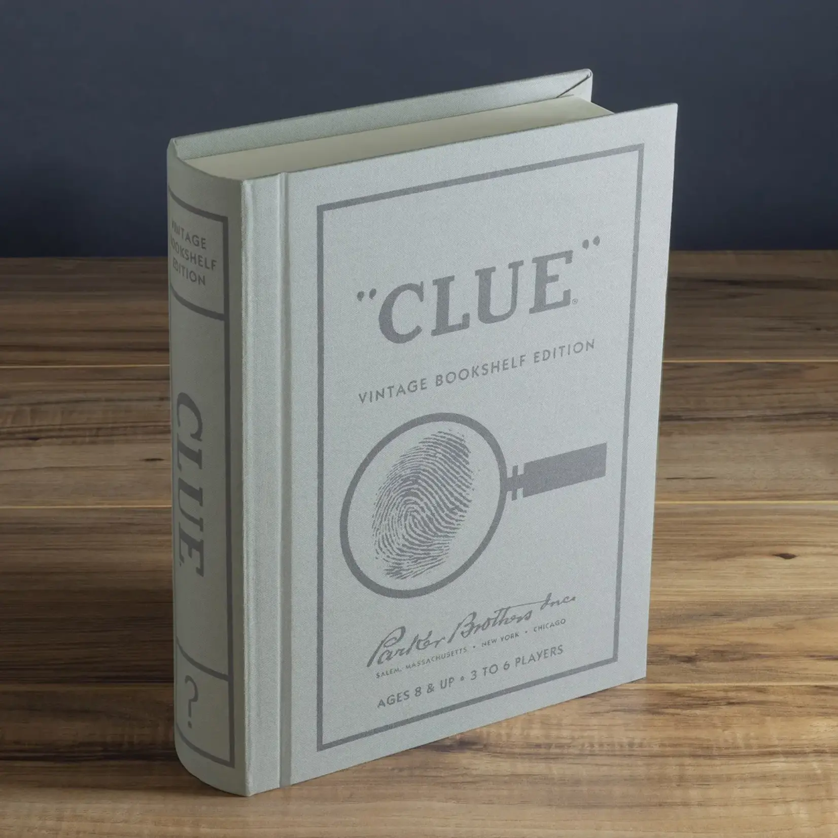 WS Game Company Clue Vintage Bookshelf Game
