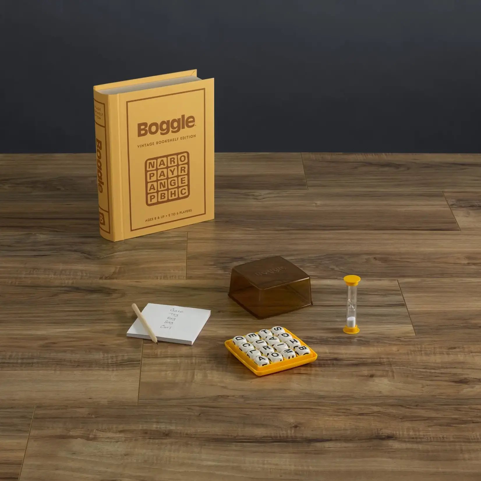 WS Game Company Boggle Vintage Bookshelf Game