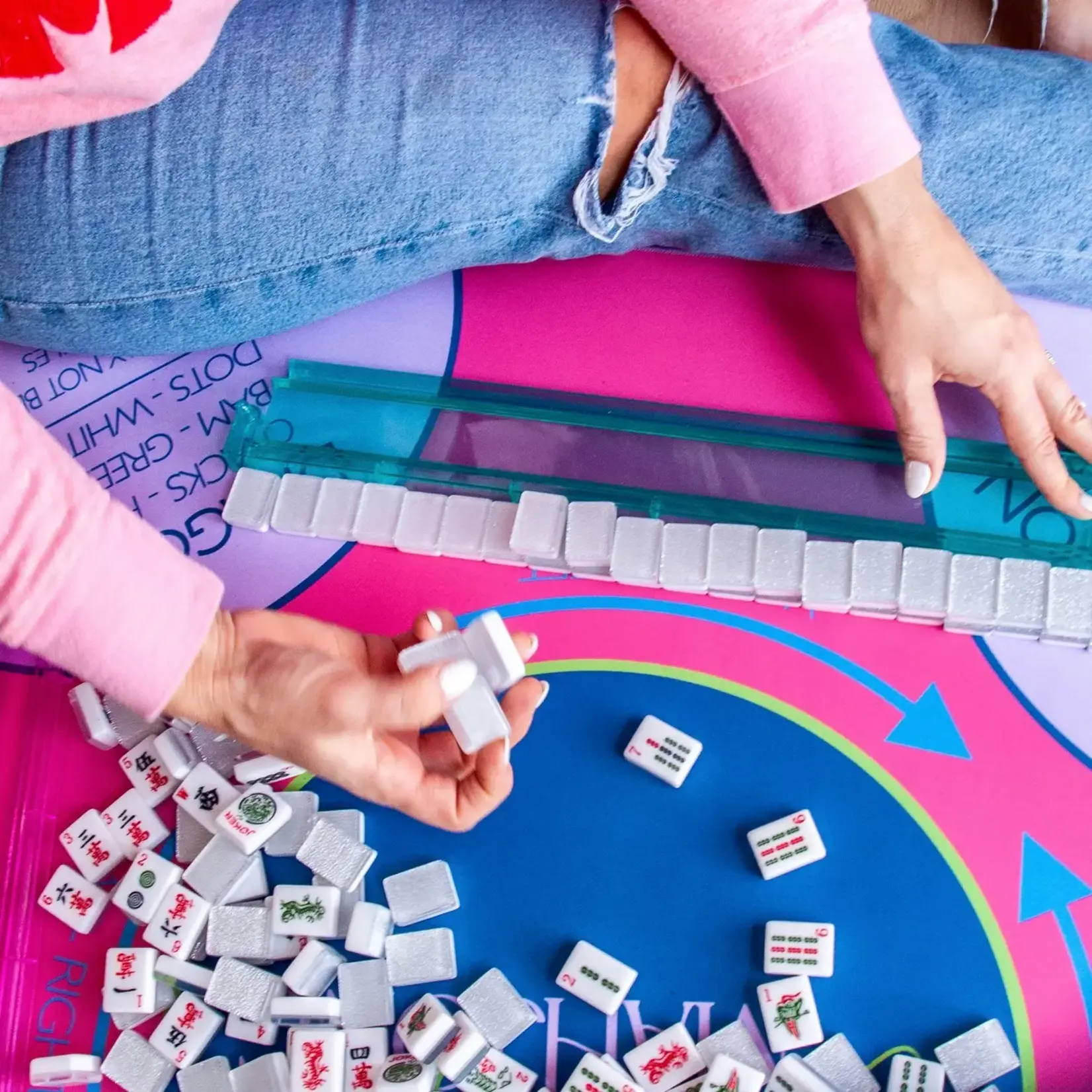 Oh My Mahjong Multicolor Acrylic Rack and Pusher Set