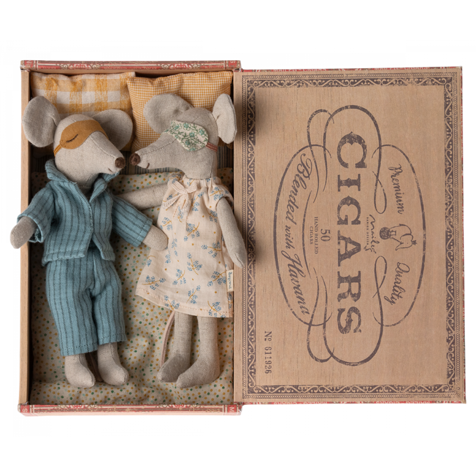 Maileg USA Mum and Dad Mice in Cigarbox