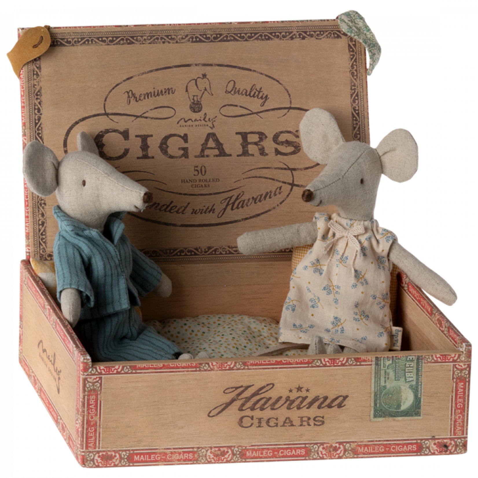 Maileg USA Mum and Dad Mice in Cigarbox