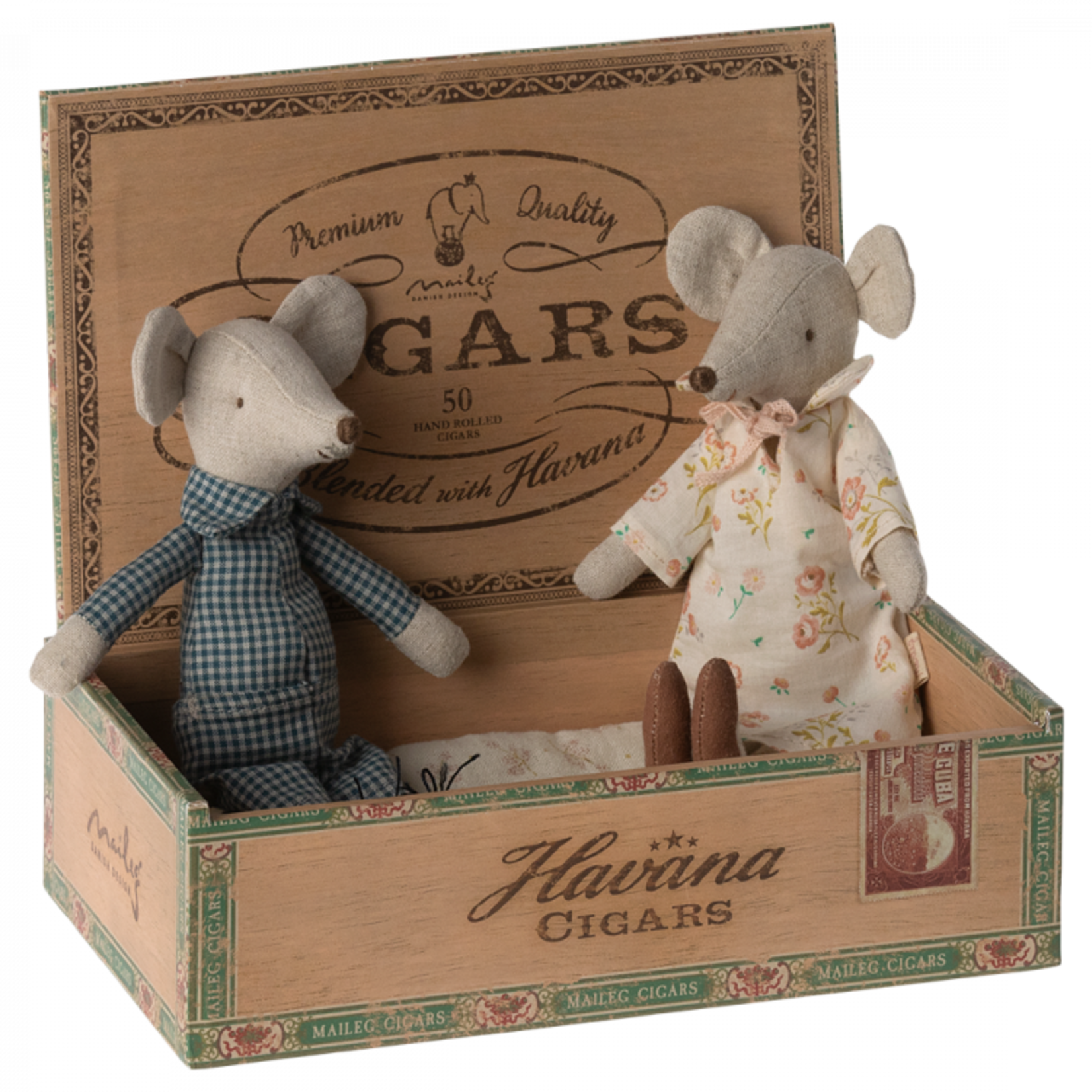 Maileg USA Grandma and Grandpa Mice in Cigarbox