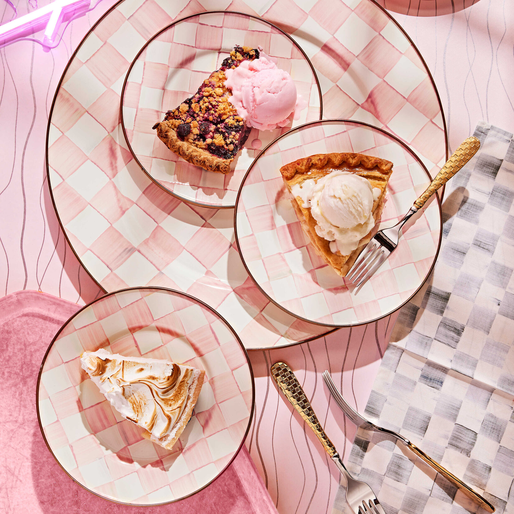 MacKenzie-Childs rosy check salad/dessert plate