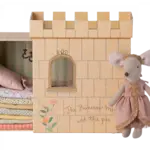Maileg USA Princess and the Pea, Big Sister Mouse 24'