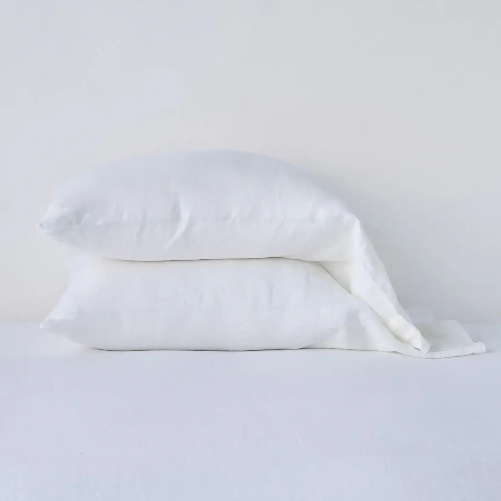 Bella Notte Linen Pillowcase Sand (Discontinued) Standard
