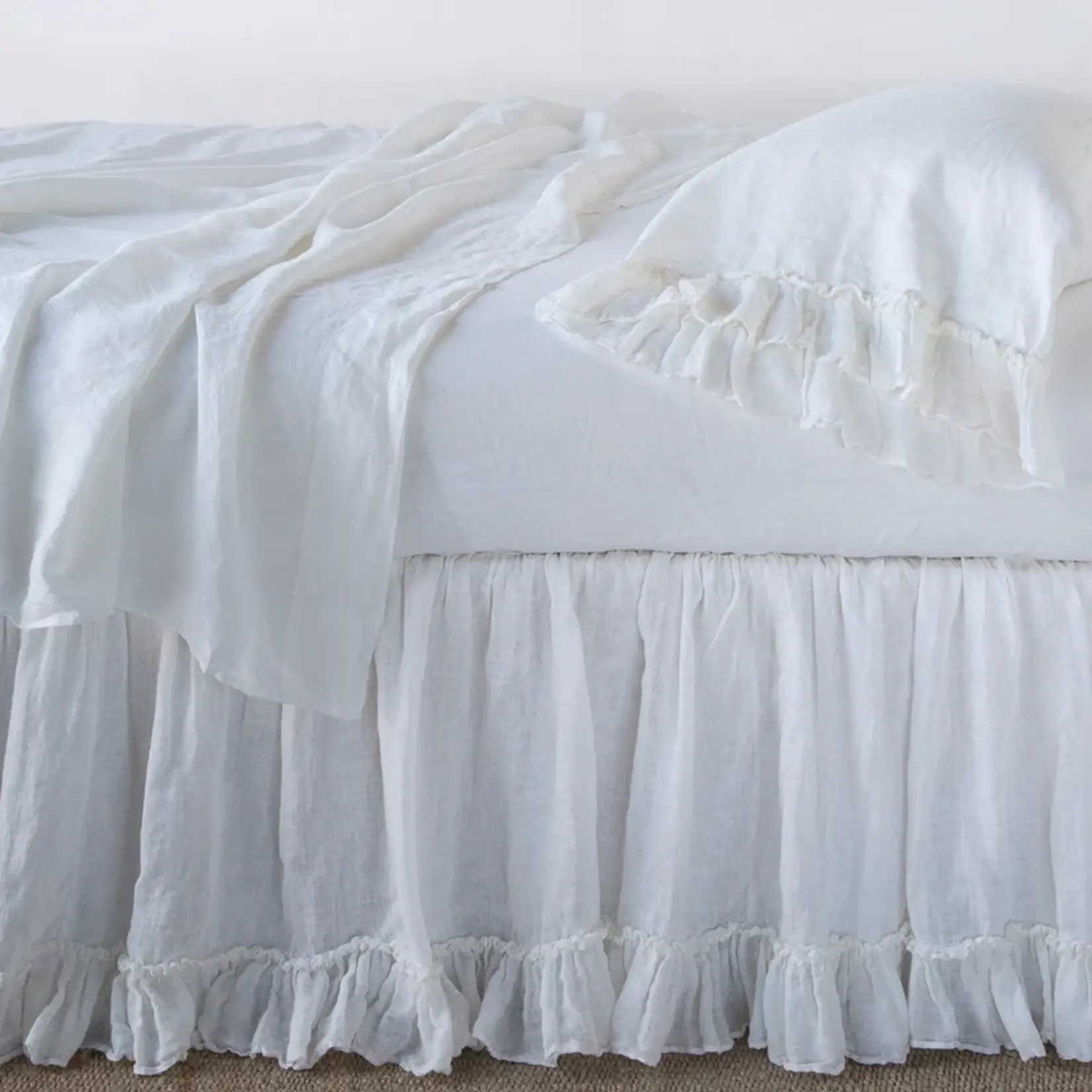 Bella Notte Linen Whisper Bed Skirt