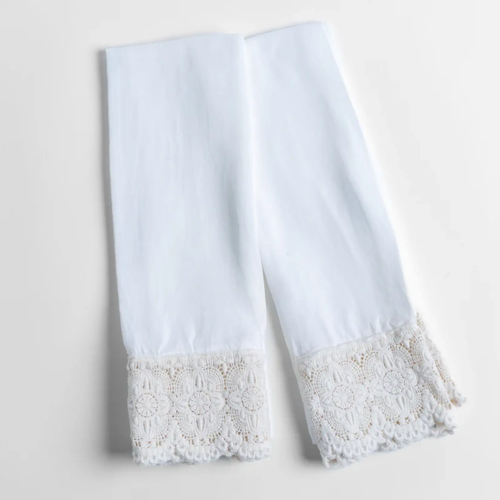 Bella Notte Madera Luxe with Donella Lace Pillowcase (Single)
