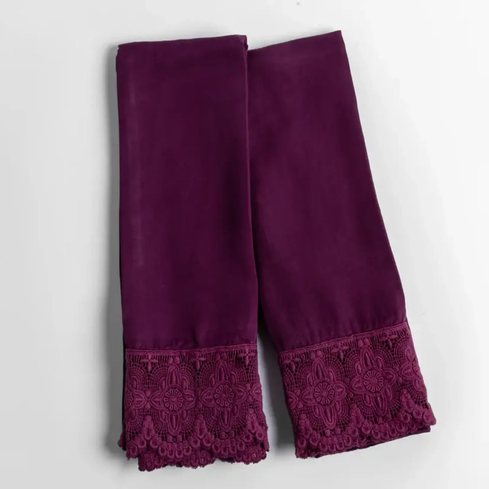Bella Notte Madera Luxe with Donella Lace Pillowcase (Single)
