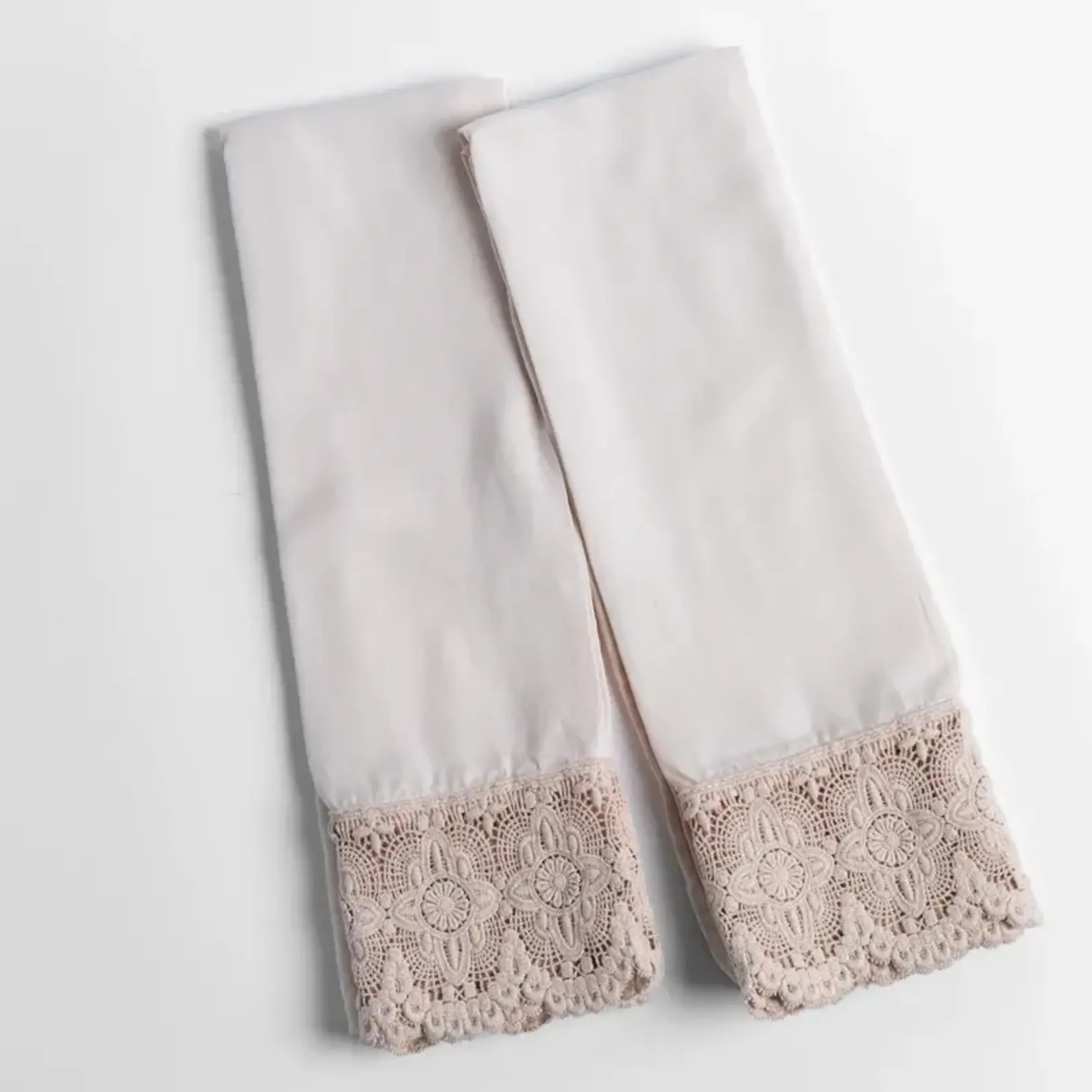 Bella Notte Madera Luxe with Donella Lace Pillowcase (Single)