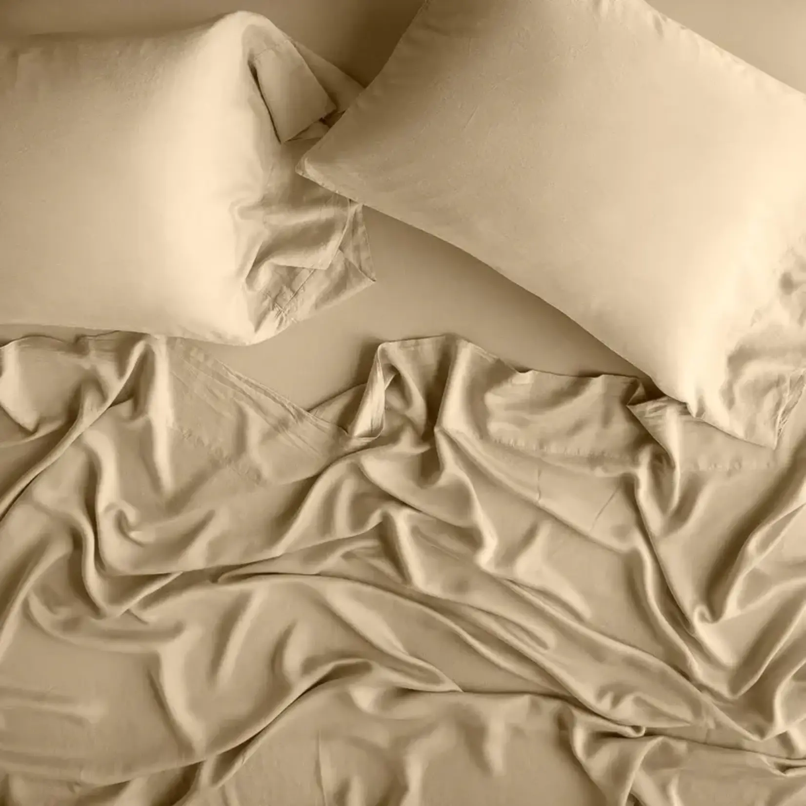 Bella Notte Madera Luxe with Donella Lace Pillowcase (Single)