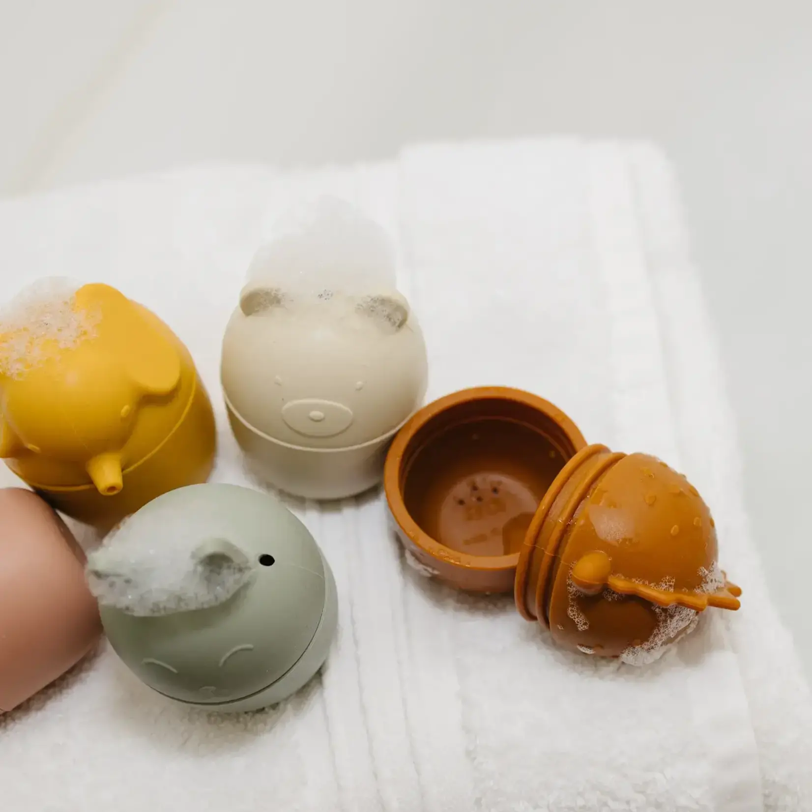 Marlowe & Co Animal Mold Free Silicone Bath Toy Set