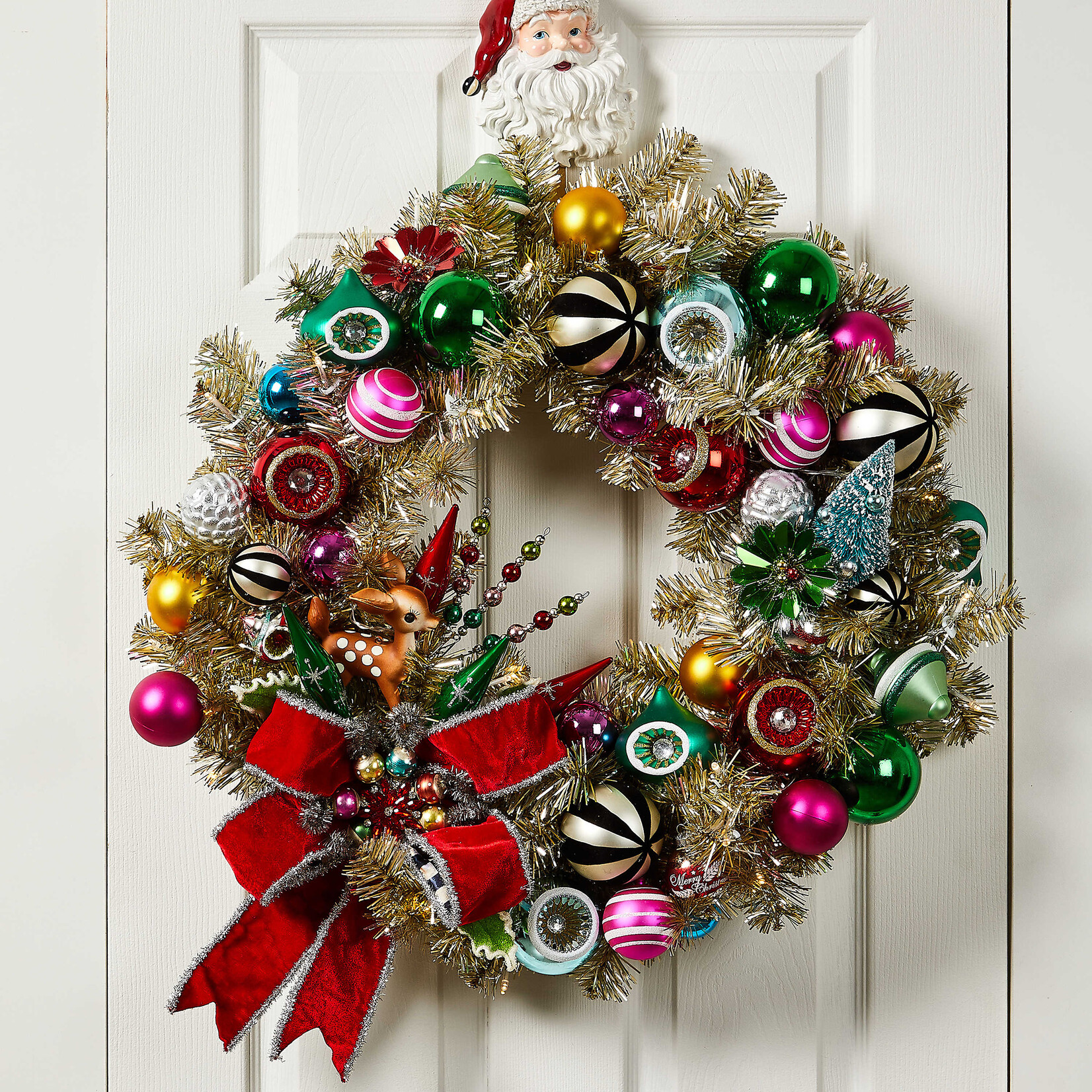 MacKenzie-Childs Granny Kitsch Illuminated Wreath