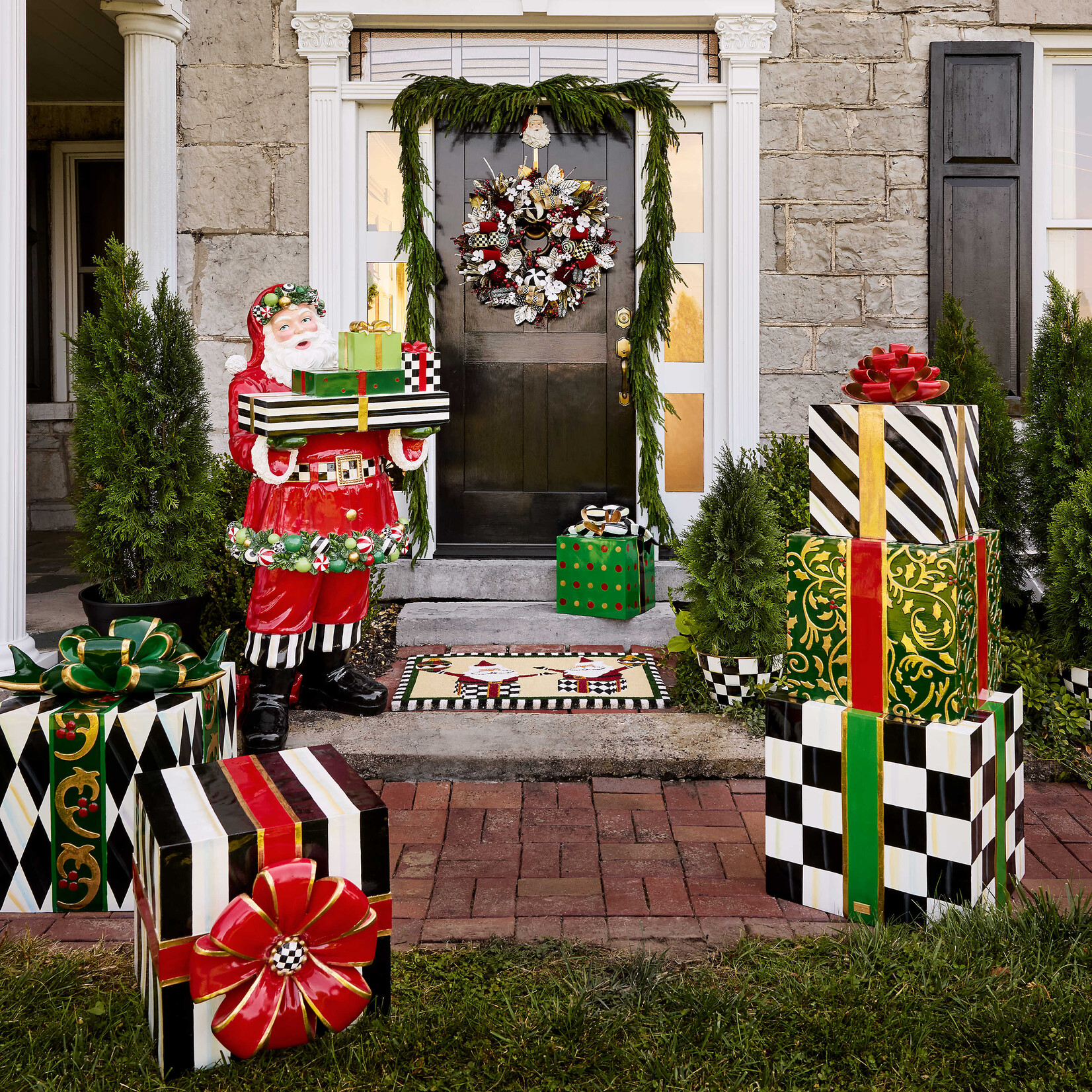 MacKenzie-Childs Santa Wreath Hanger