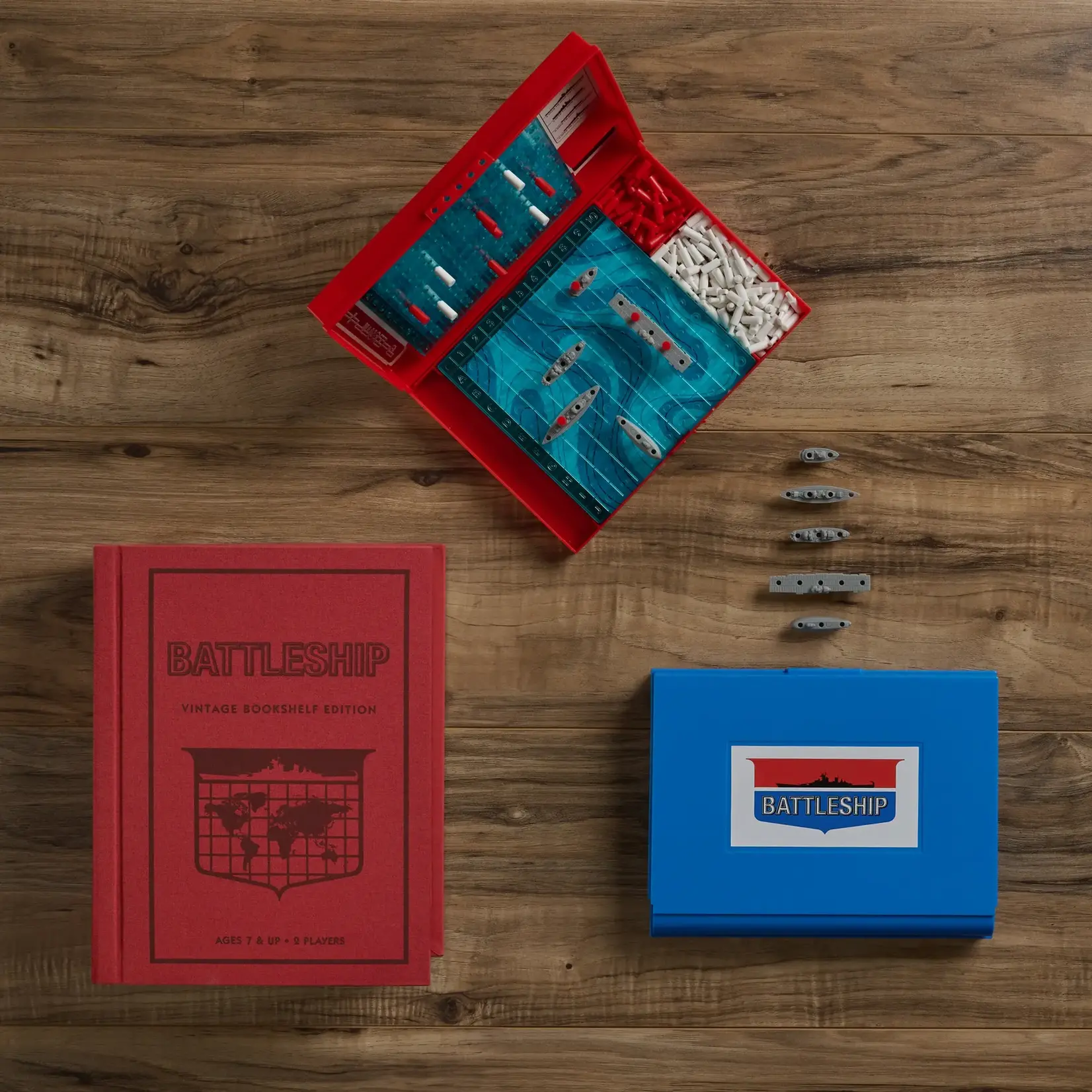 WS Game Company Battleship Vintage Bookshelf Game