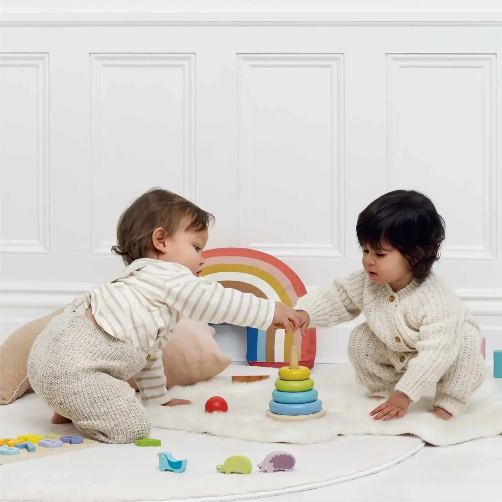 Le Toy Van, Inc. Rainbow Stacking Tower