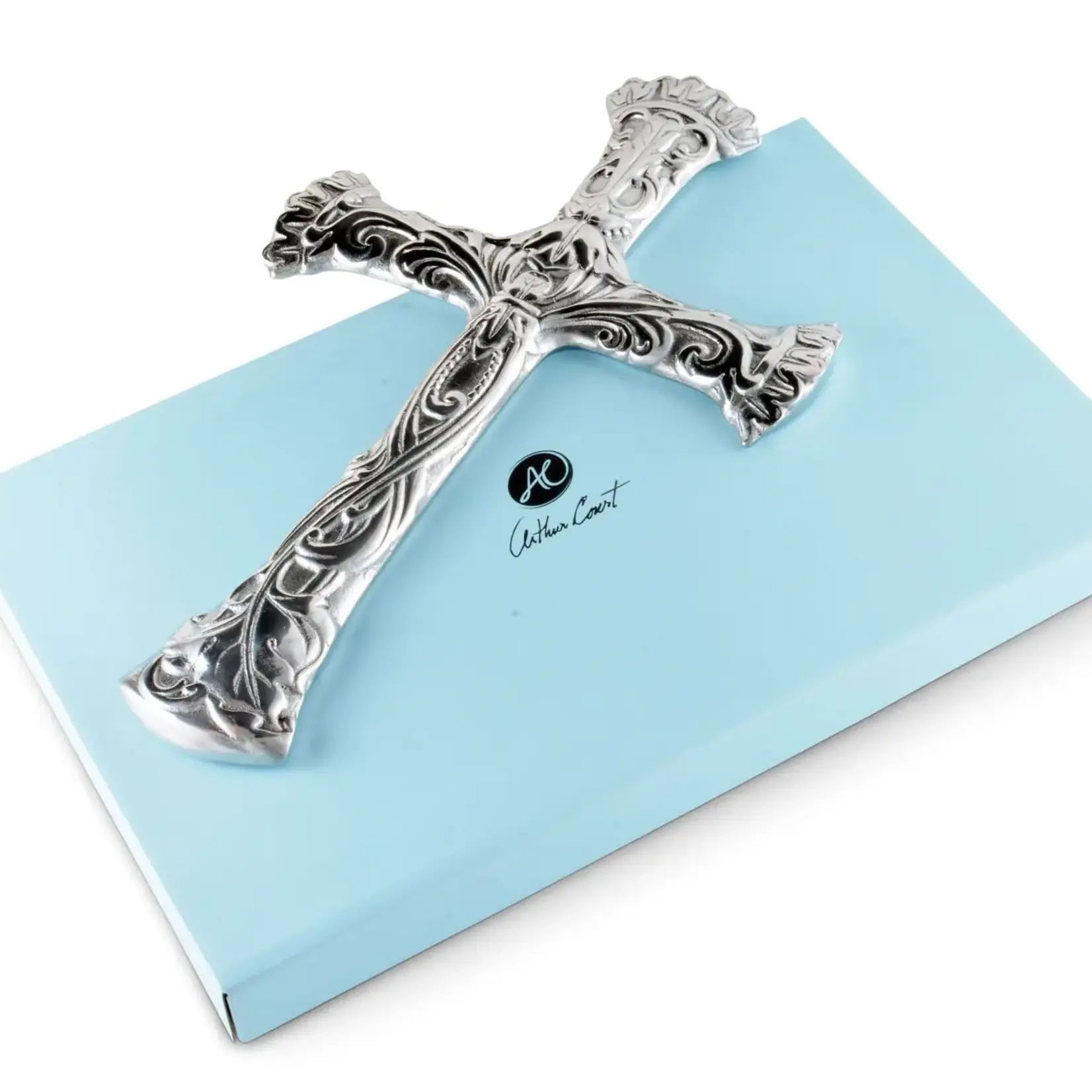 Arthur Court Wall 14 Cross