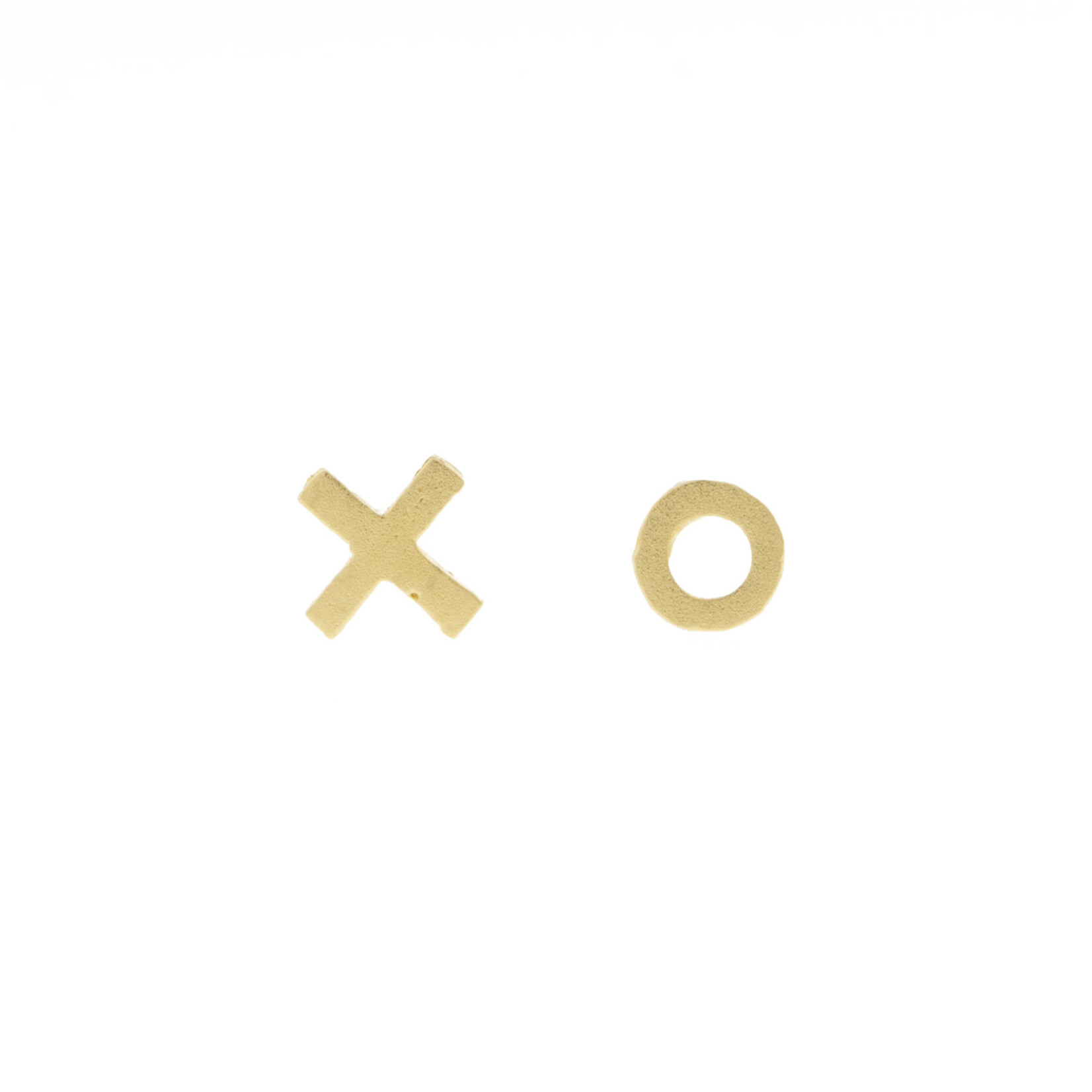 Victoria Cunningham 14k hug & kiss post