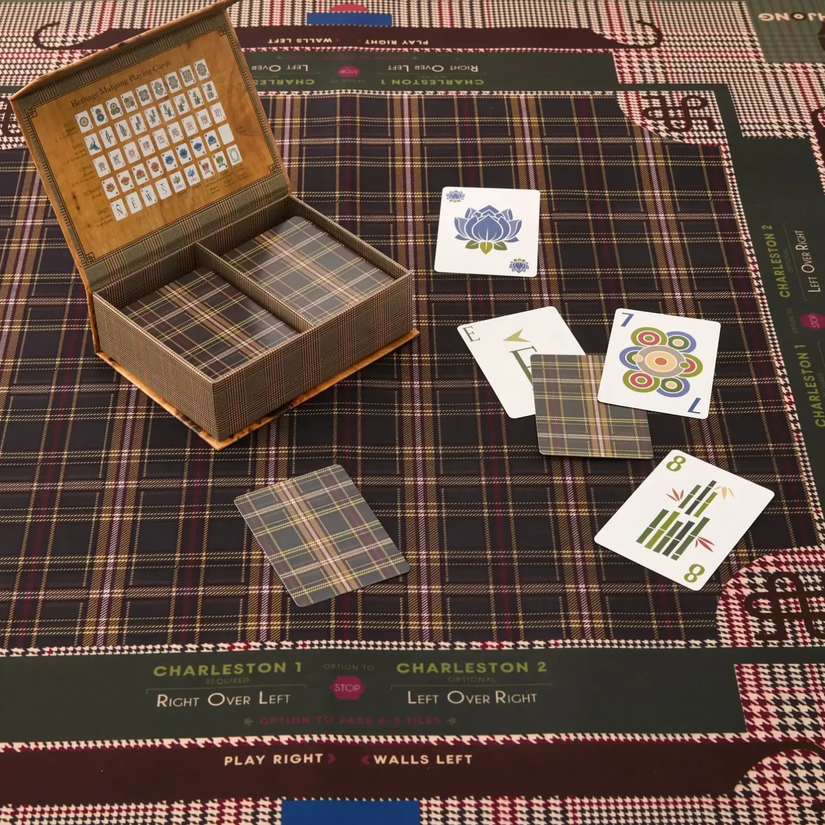 Oh My Mahjong Heritage Playing Cards