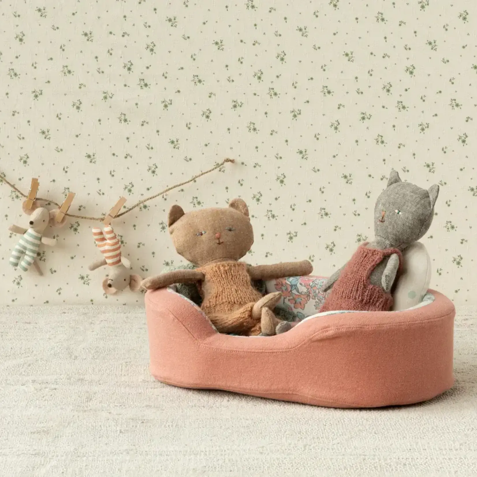 Maileg USA Cosy basket, Small - Coral