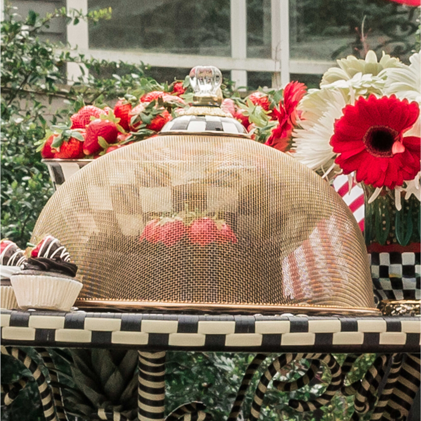 MacKenzie-Childs courtly check large mesh dome