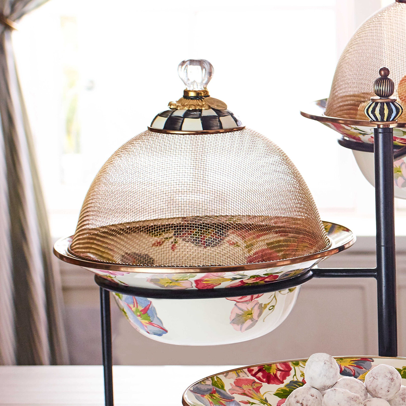 MacKenzie-Childs courtly check small mesh dome