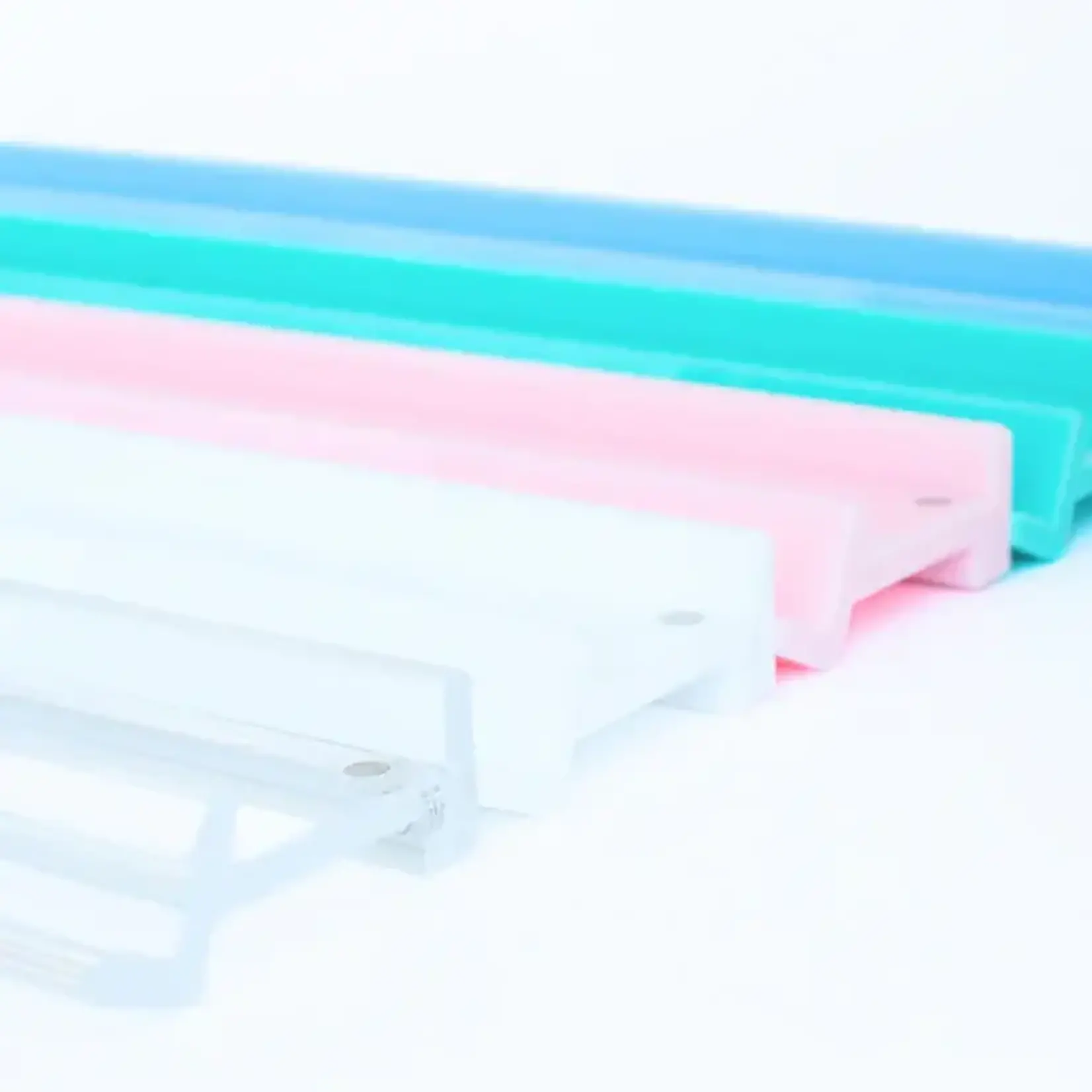 My Fair Mahjong Solid White Premium Acrylic Mahjong Racks