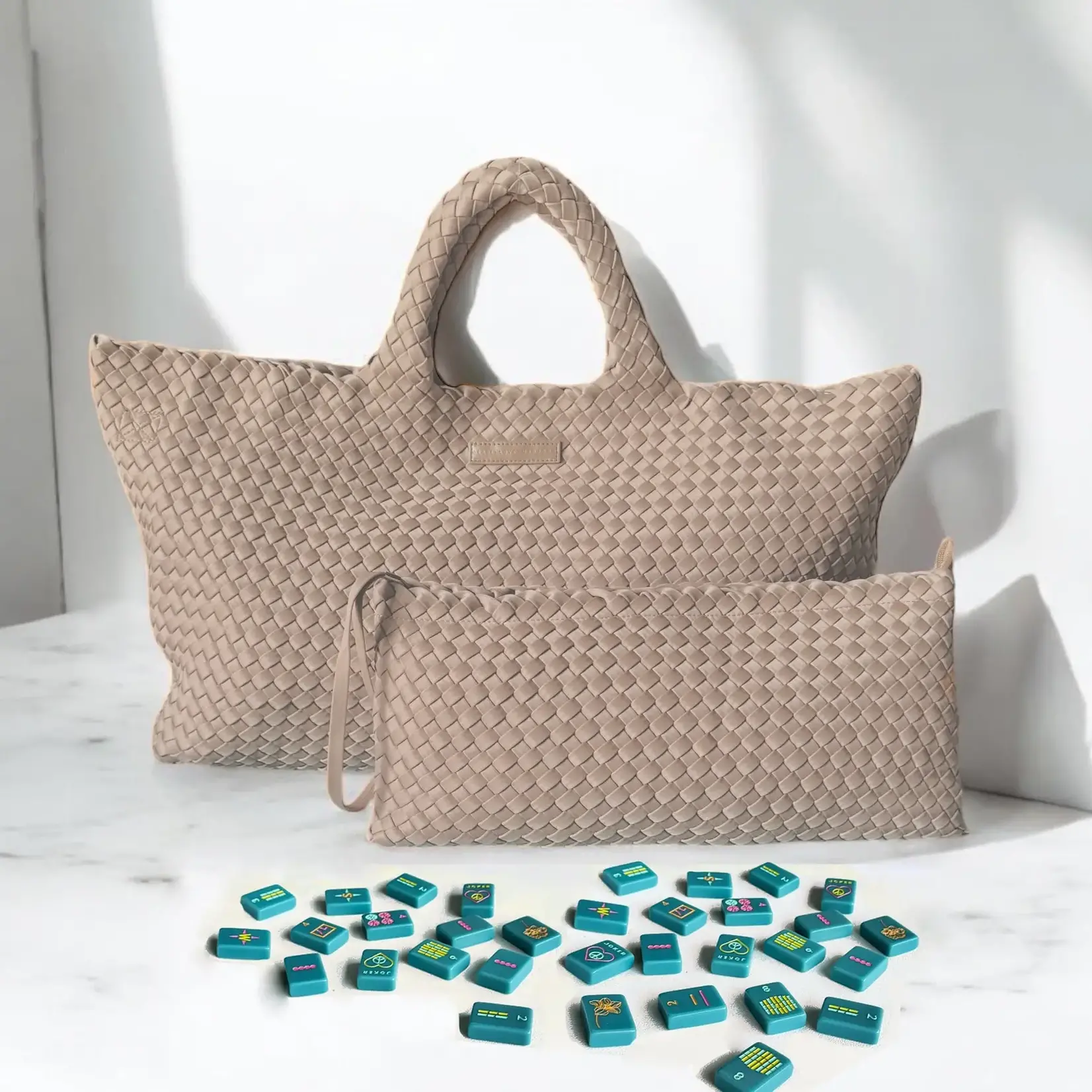 Peace Love Mahjong Fawn Woven Mahjong Carryall