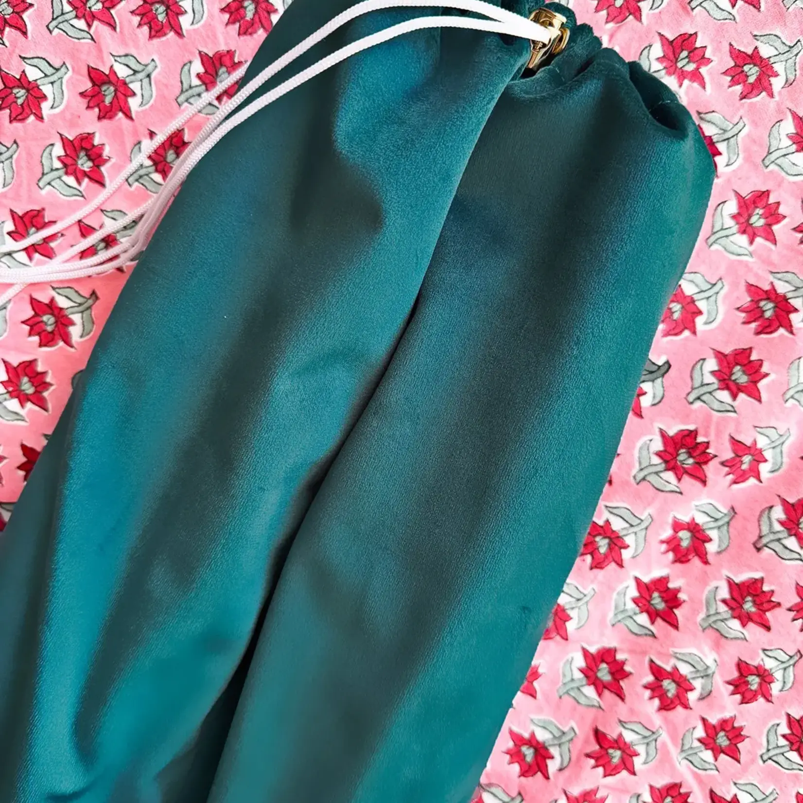 Peace Love Mahjong Dark Teal Rack Bag