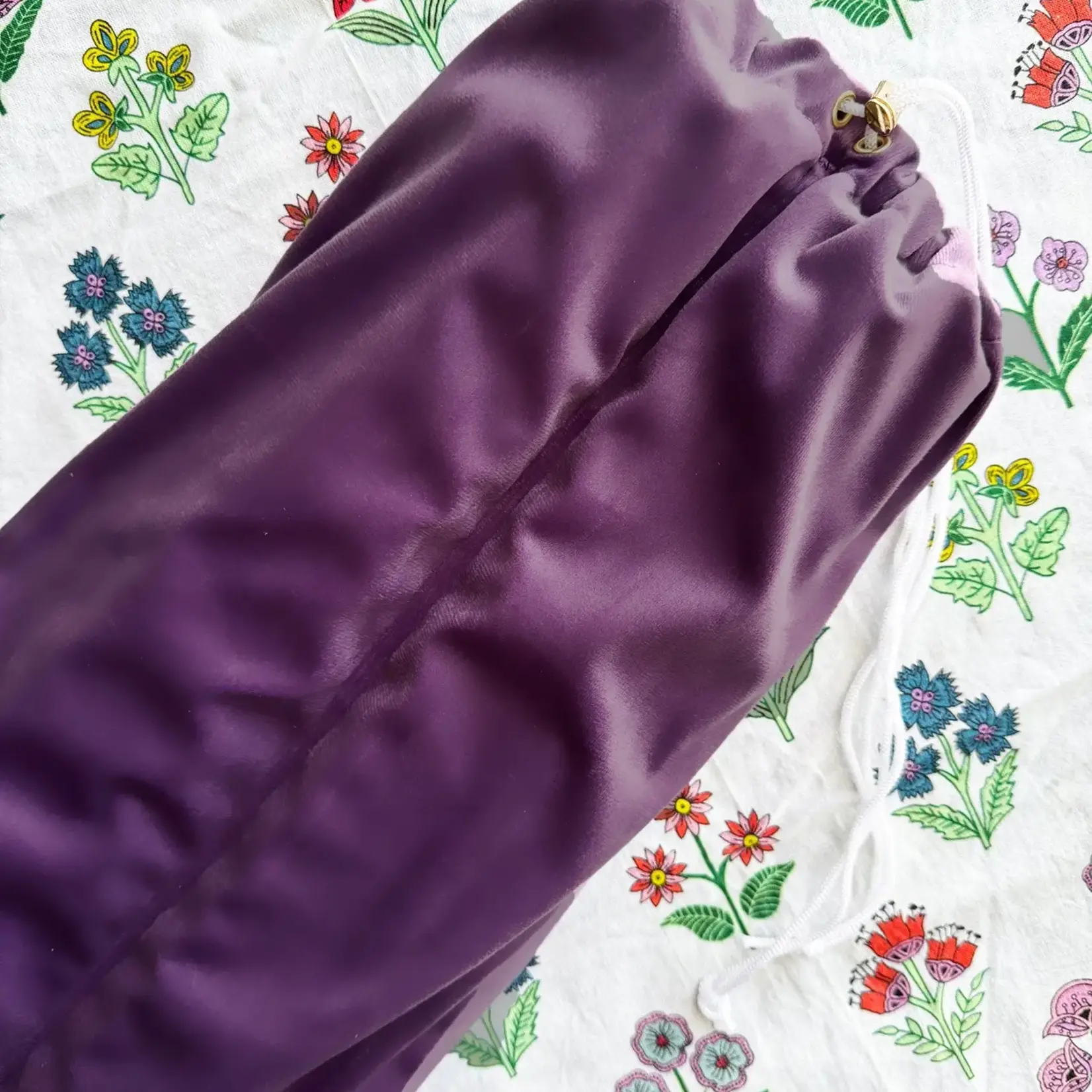 Peace Love Mahjong Plum Rack Bag