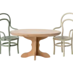 Maileg USA Oval dining table, Mouse - black