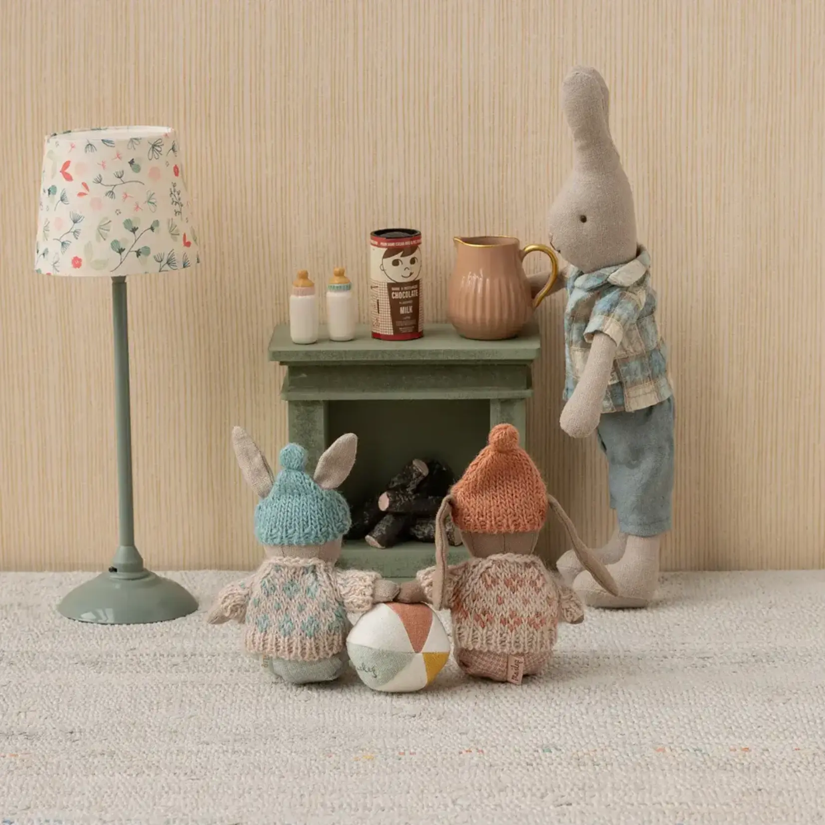 Maileg USA Fireplace, Miniature - Dusty green