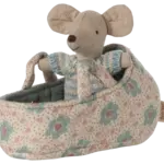 Maileg USA Baby mouse in carry cot - Blue
