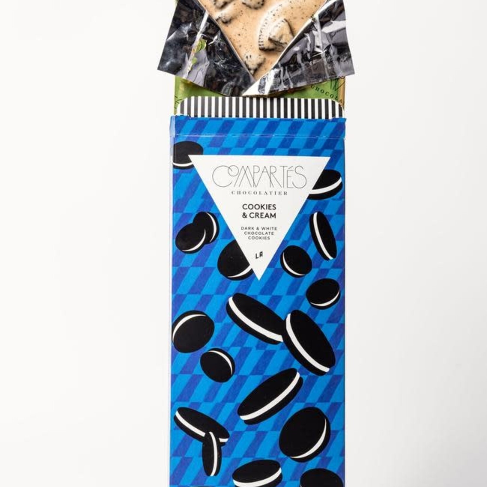 Compartes Chocolate Cookies and Cream Oreo Cookie Chocolate Bar