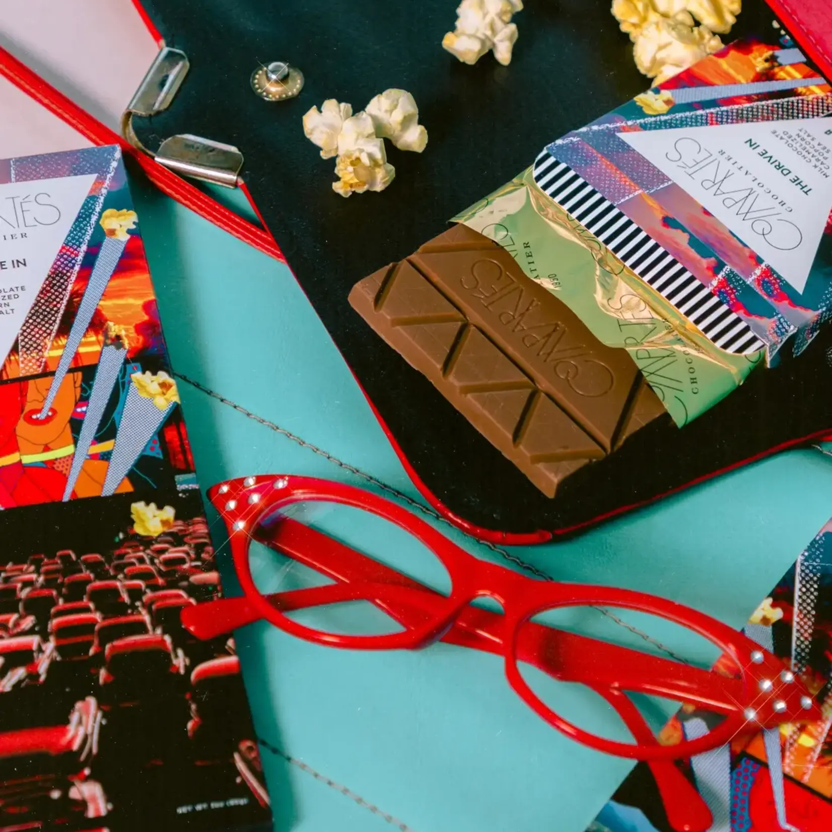 Compartes Chocolate Drive in Milk Chocolate Caramelized Popcorn Bar