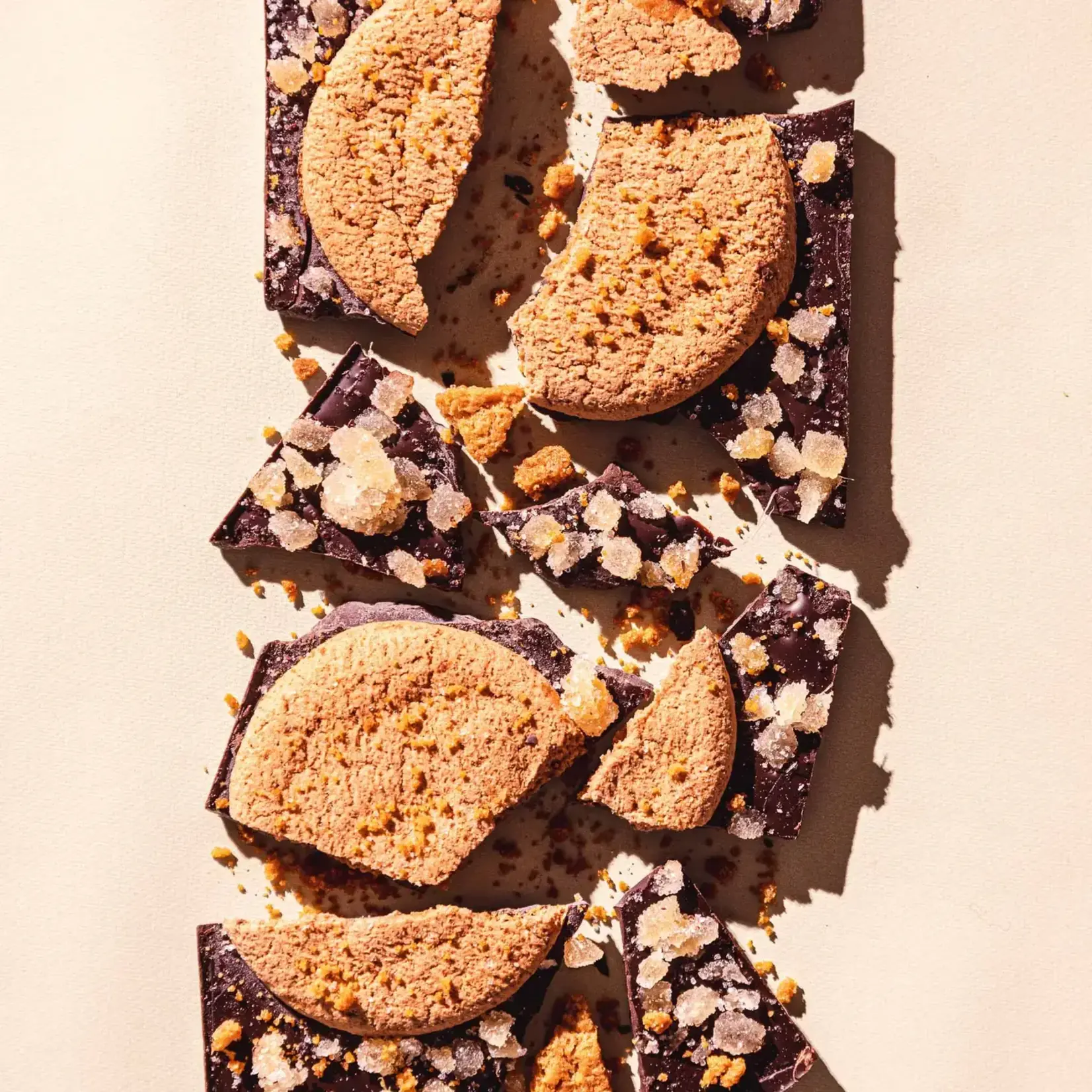 Compartes Chocolate Gingerbread Dark Chocolate Bar