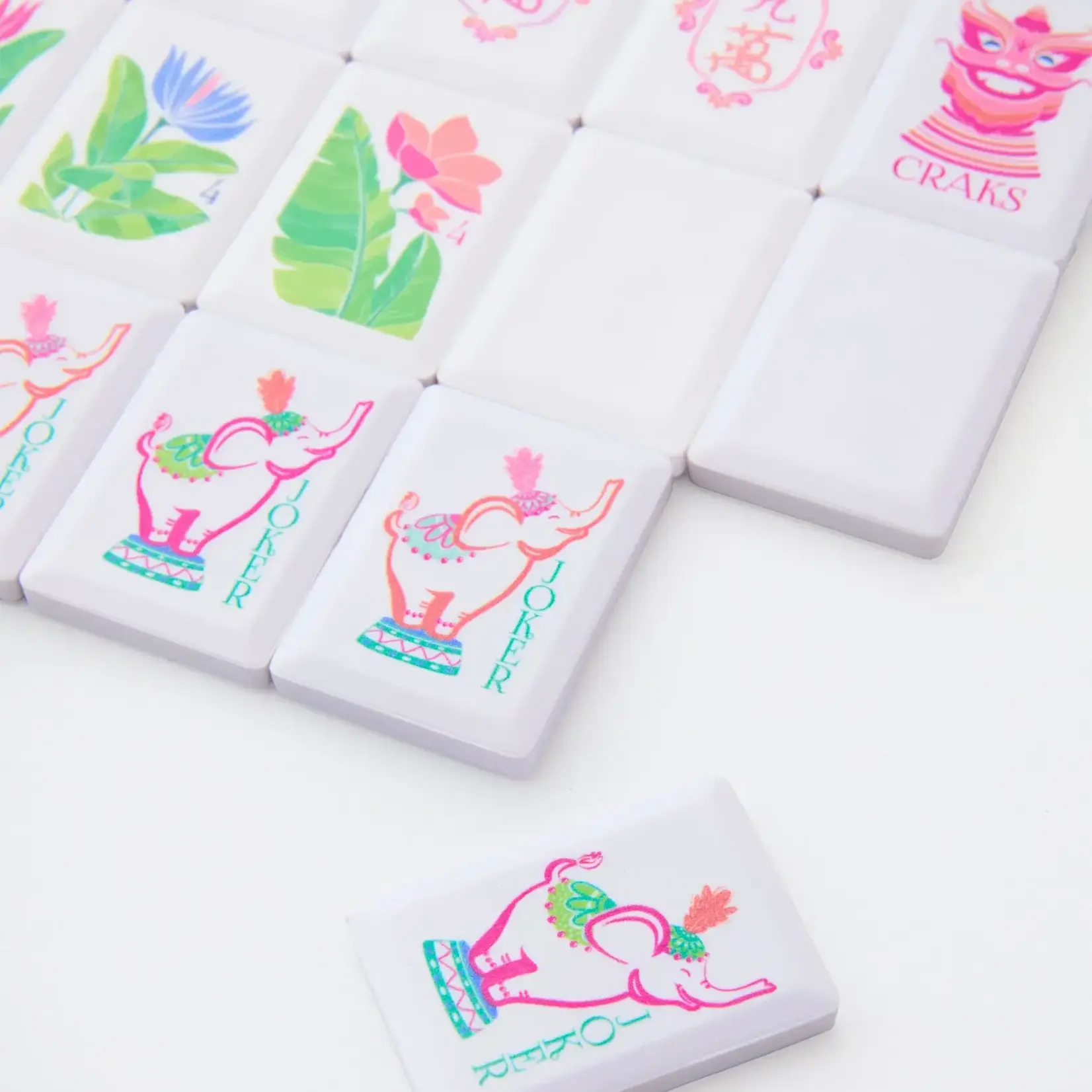 Oh My Mahjong Poppy Debutante Tile Set