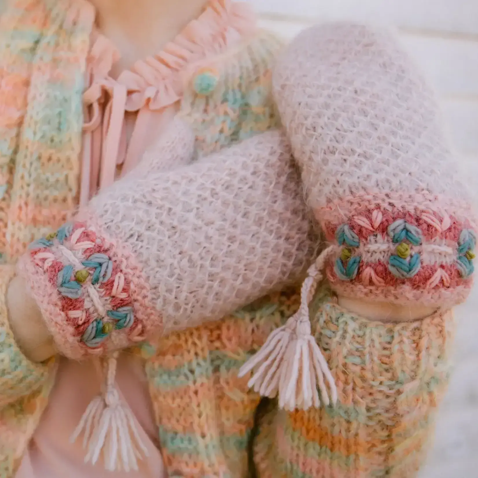 French Knot Blush Geneva Mittens