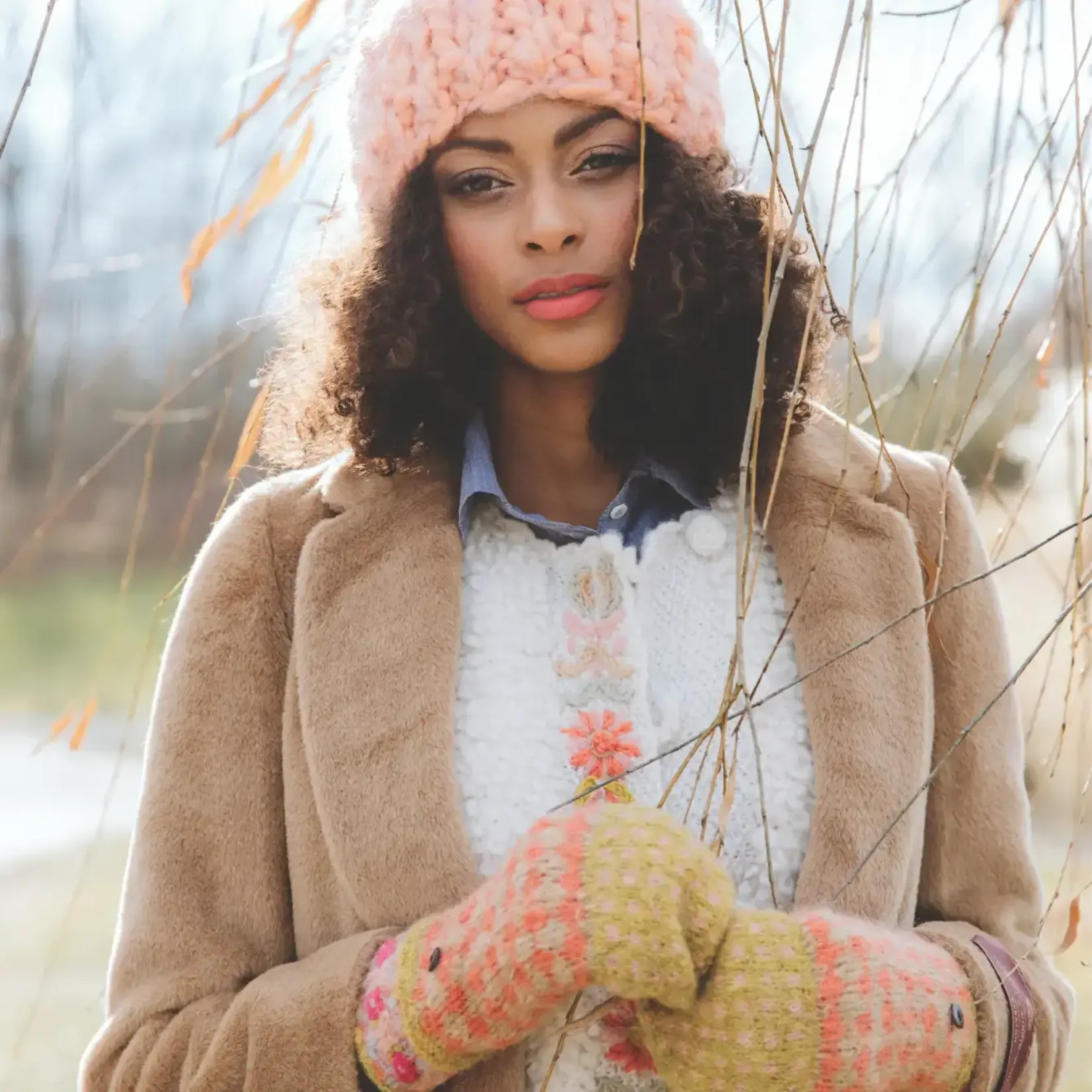 French Knot Peach Rita Convertible Mittens