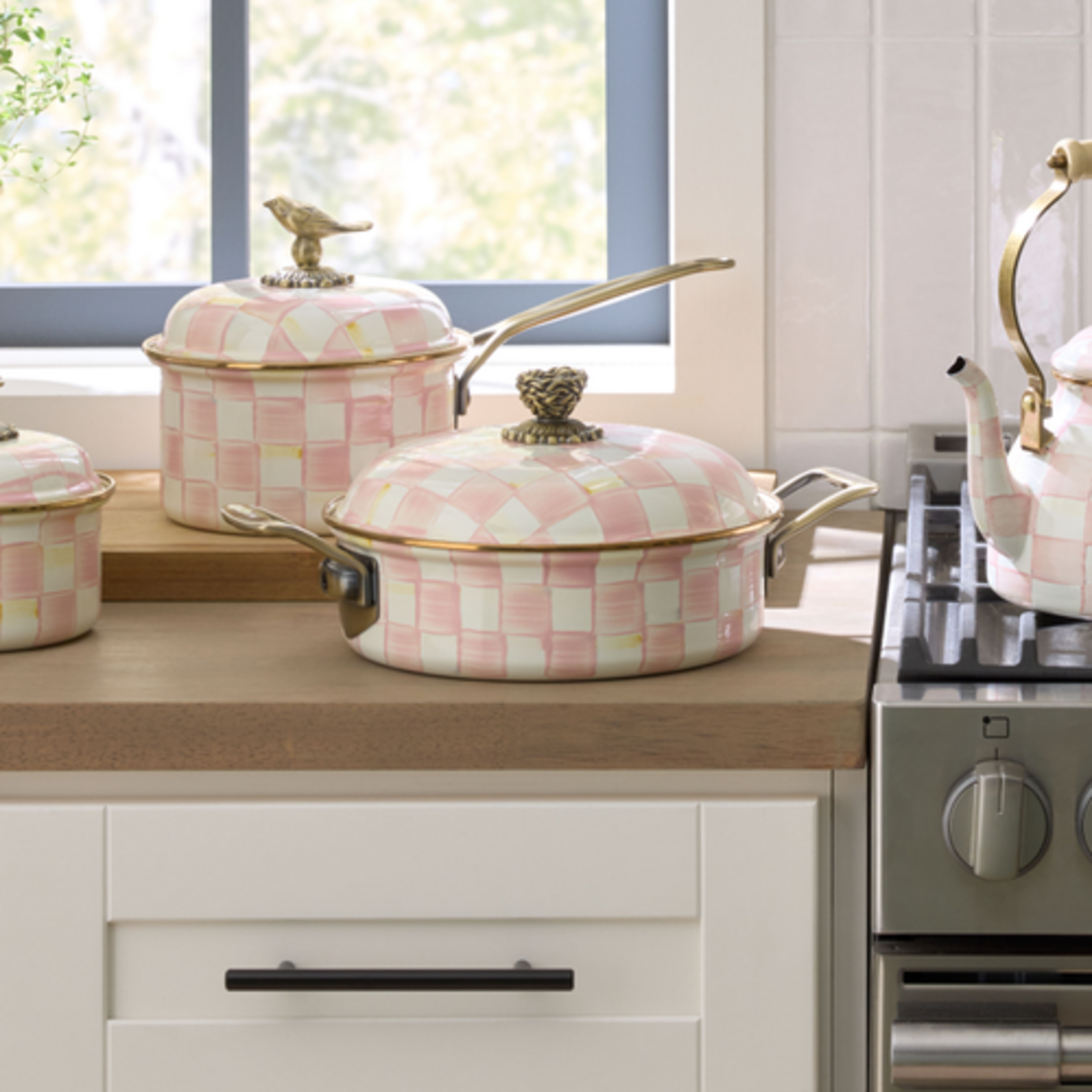 MacKenzie-Childs rosy check 3 qt. casserole