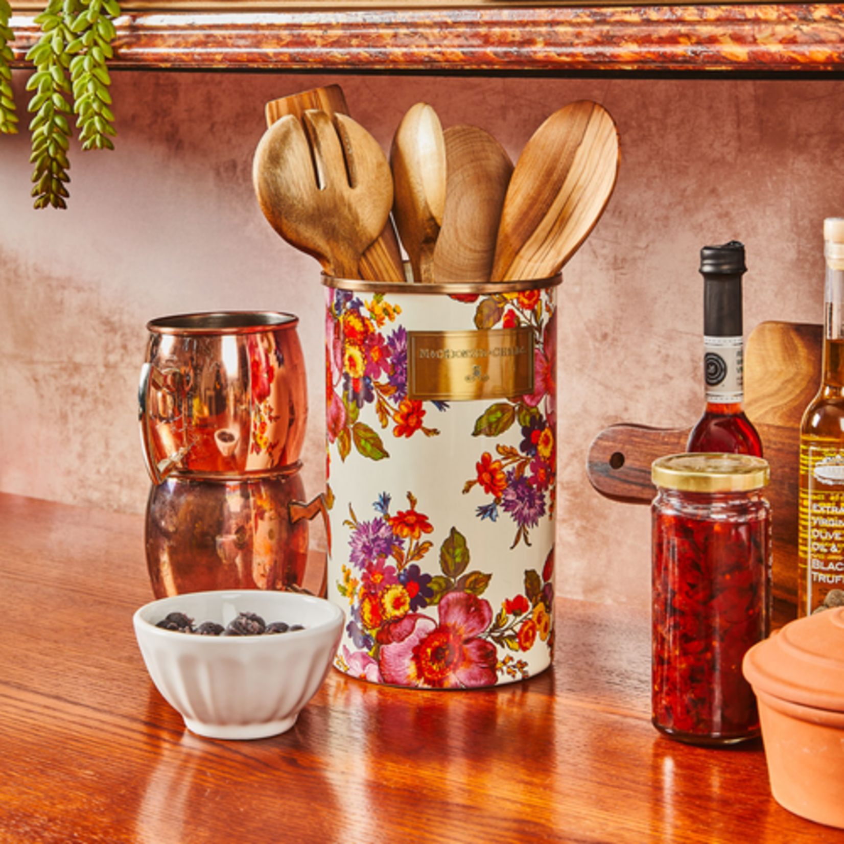 MacKenzie-Childs white flower market utensil holder