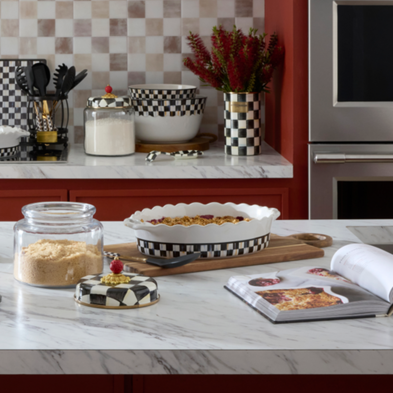 MacKenzie-Childs courtly check everyday medium oval baker