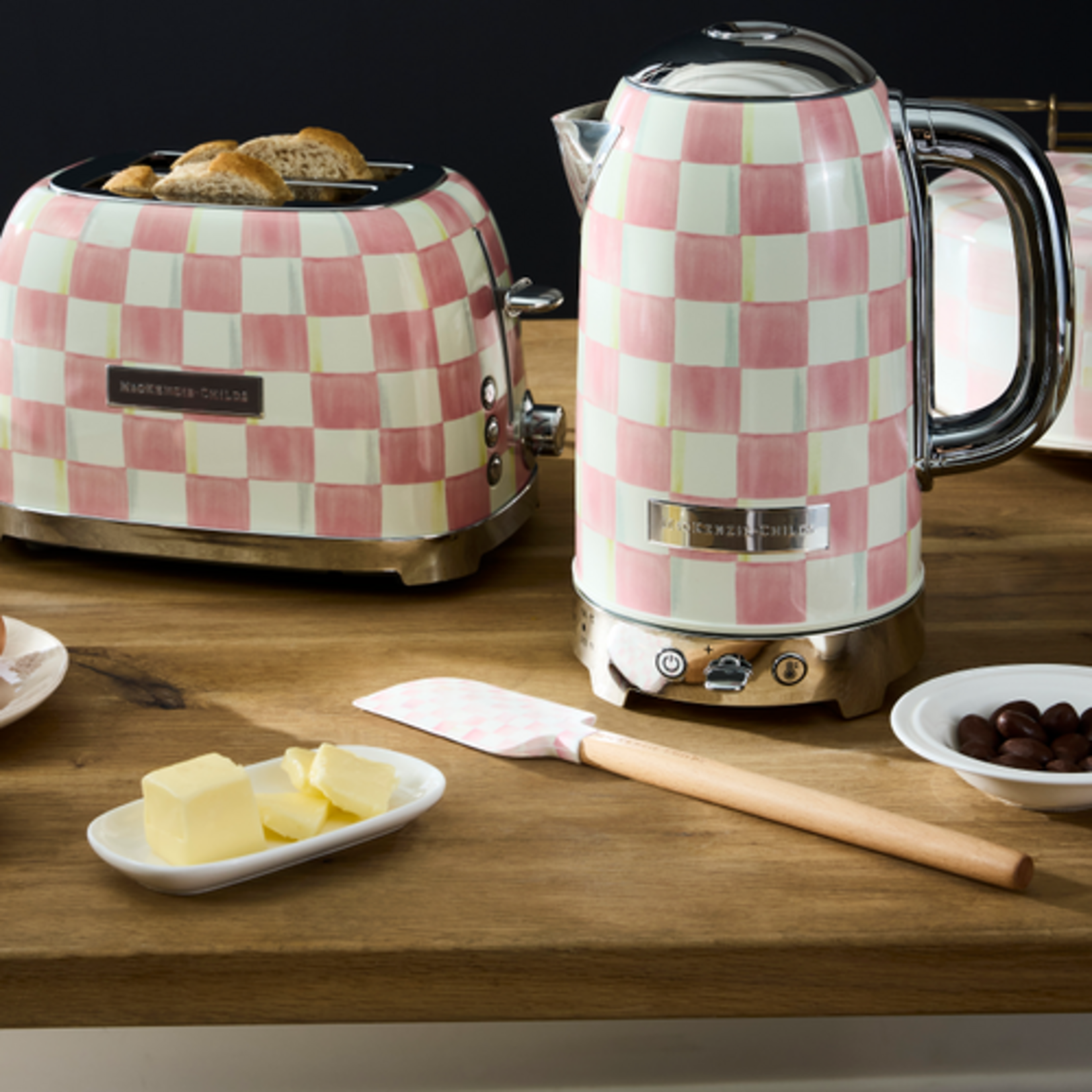 MacKenzie-Childs rosy check spatula, set of 2