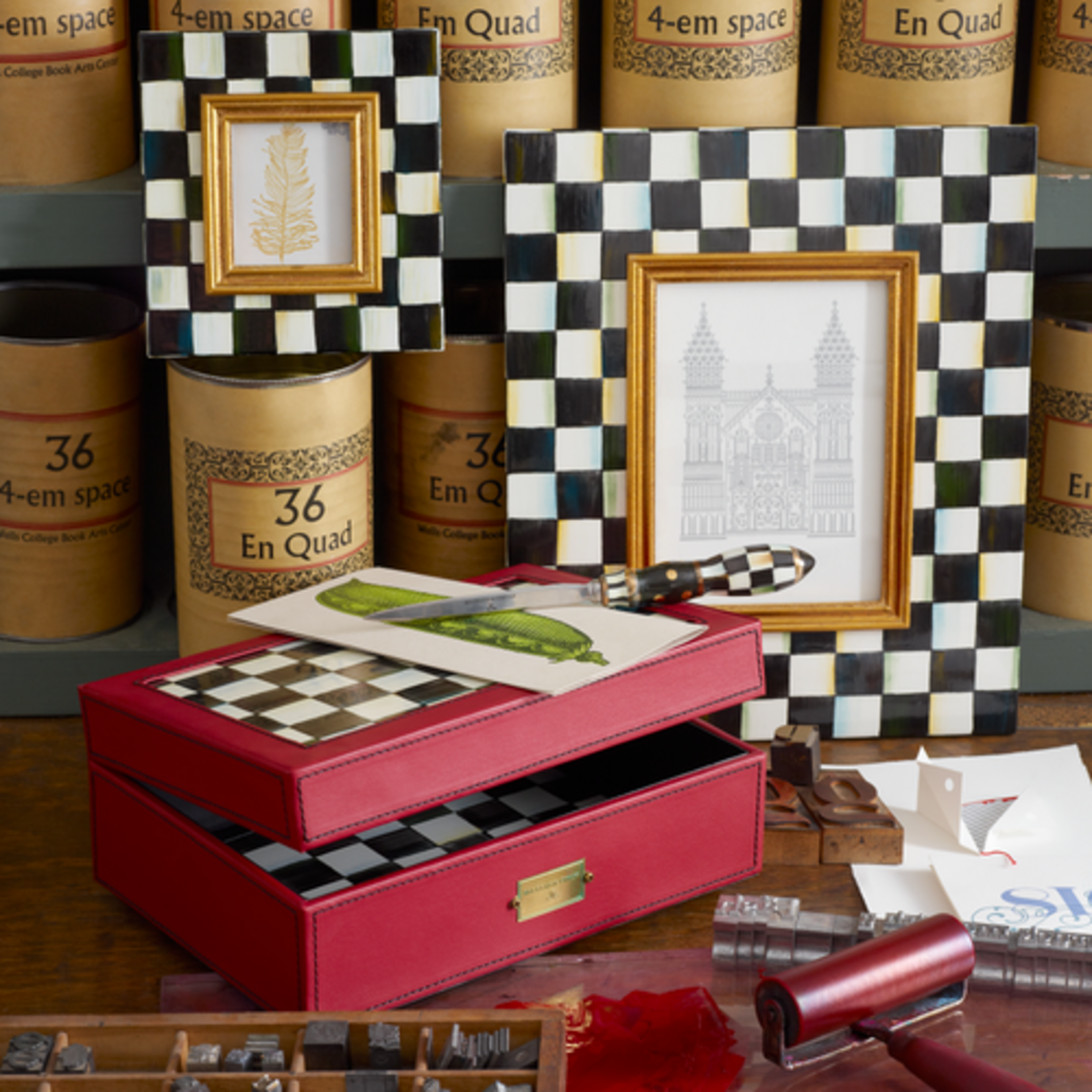 MacKenzie-Childs courtly check 5" x 7" frame