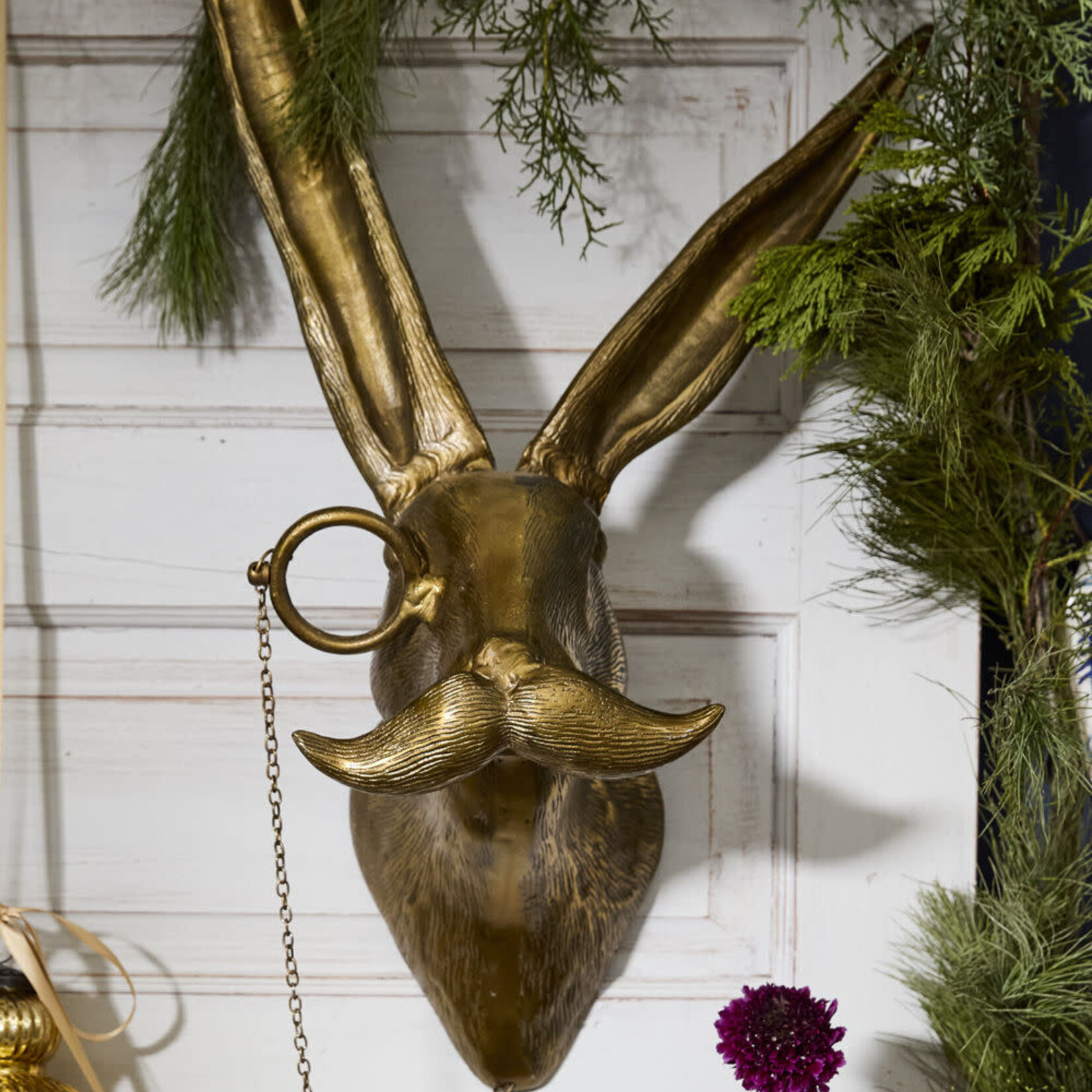 Accent Decor Eric the Hare Wall Mount (16"x 11"x 27")