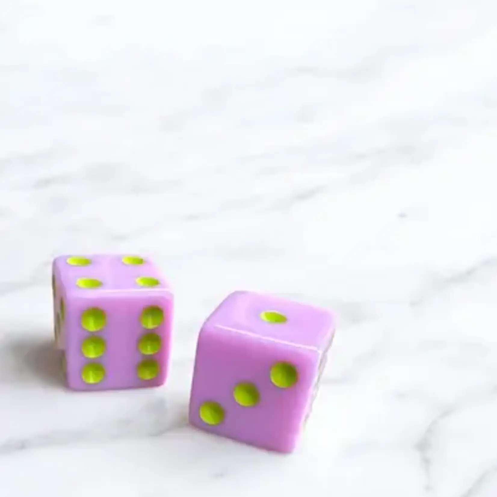 Peace Love Mahjong Dice (set of 2)