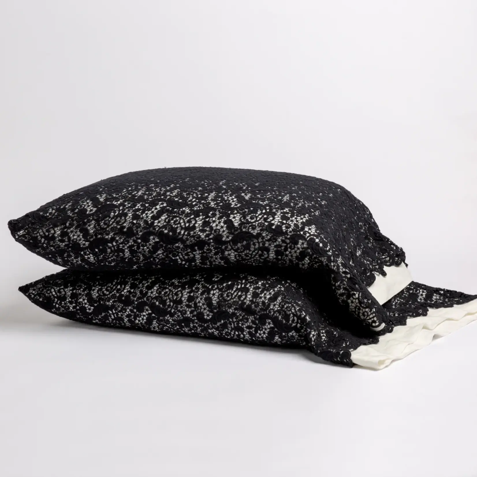 Bella Notte Allora Lace Pillowcase (Single)