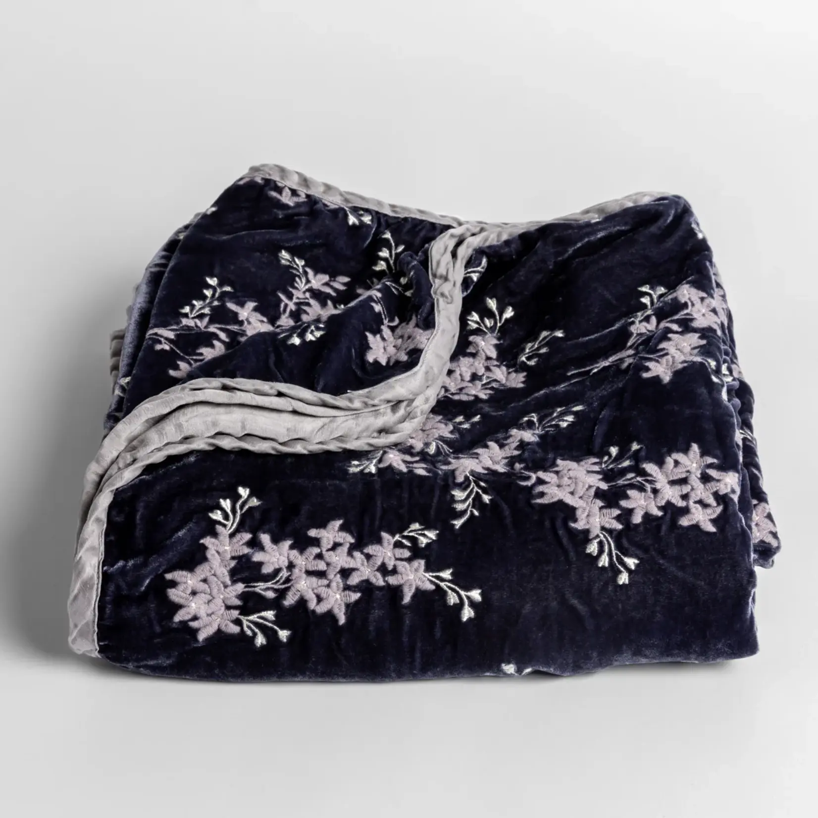 Bella Notte Lynette Baby Blanket