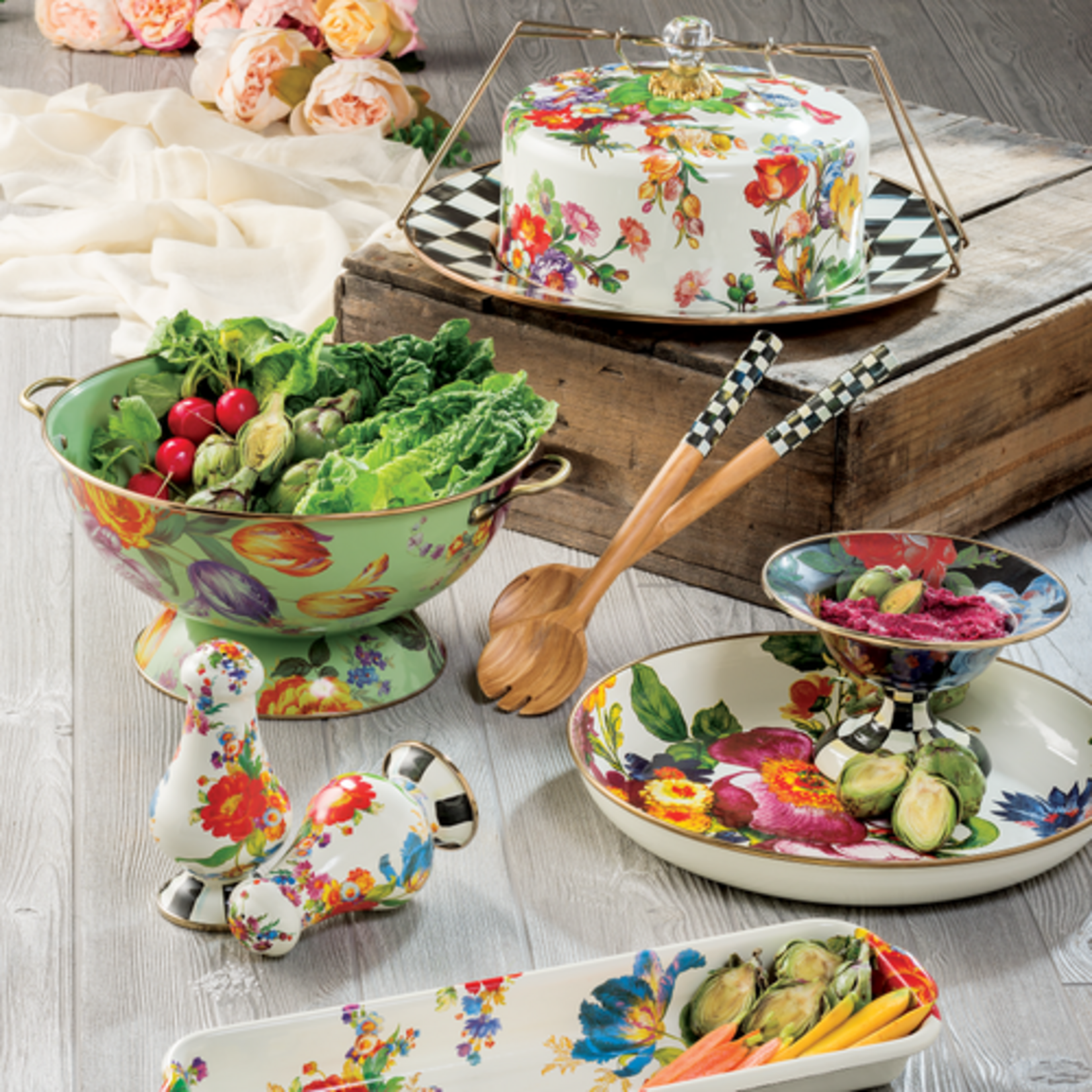 MacKenzie-Childs white flower market cake carrier